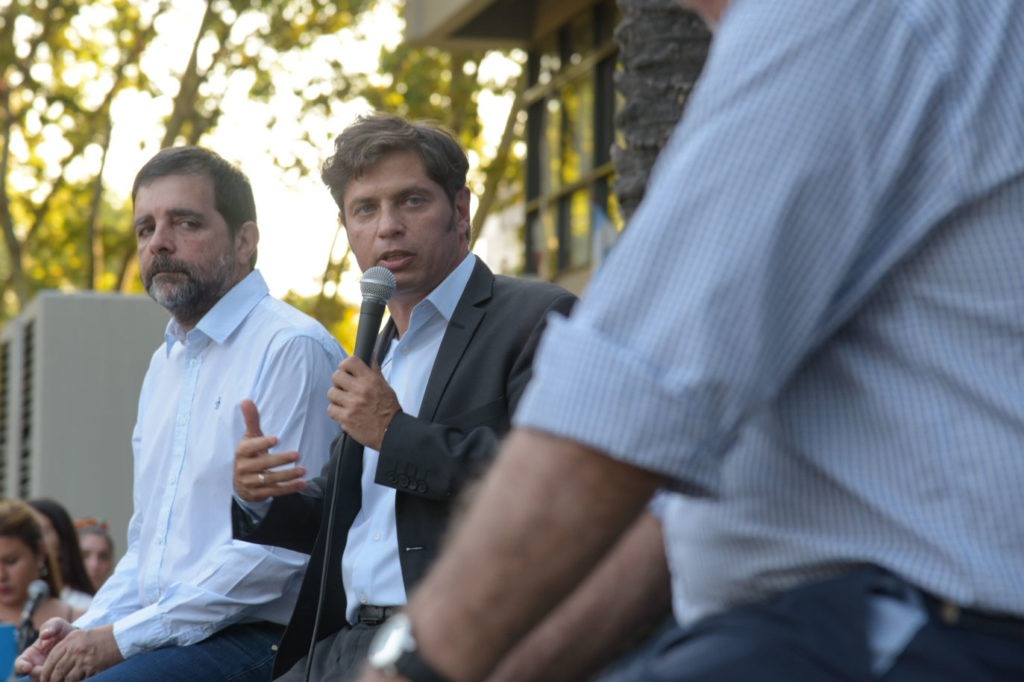 Junto a Alberto Sileoni y Gabriel Katopodis, pusieron en marcha otro año del programa municipal que ya logró que más de 20 mil vecinas y vecinos retomaran y completaran sus estudios en la ciudad.